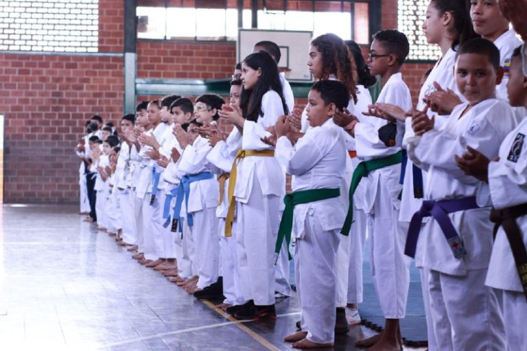 Primer seminario de Karate-Do y Kumite se realizó en el municipio Guaicaipuro