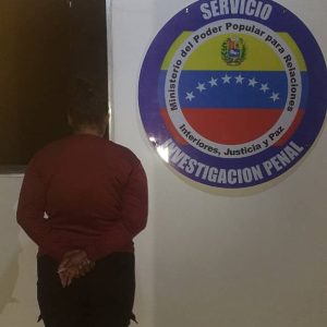 Detienen a contadora pública por presentar capturas de pagos falsificadas en Hacienda Municipal de Guaicaipuro