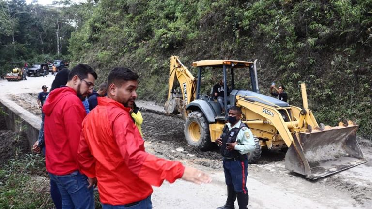 Farith Fraija: Plan de asfaltado entre El Jarillo y la Colonia Tovar iniciará próximamente
