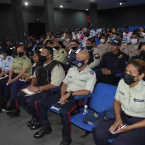 Funcionarios de la Mancomunidad Policial asistieron a conversatorio sobre igualdad de género y defensa de los derechos de la mujer