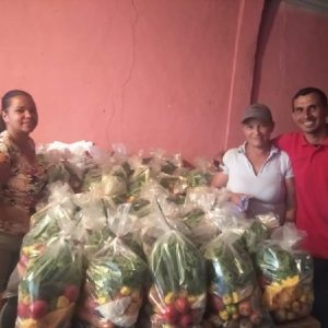 Más de 2 mil combos agrícolas han sido distribuidos en Guaicaipuro desde el mes de julio