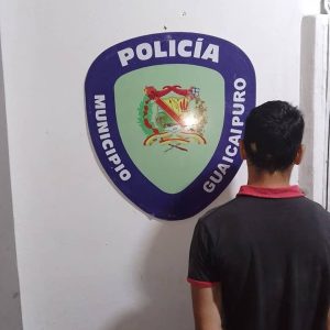 Poliguaicaipuro detuvo a un hombre en El Nacional por agredir a una mujer