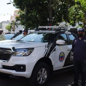 Dotan de patrullas y equipos estratégicos a funcionarios de Poliguaicaipuro