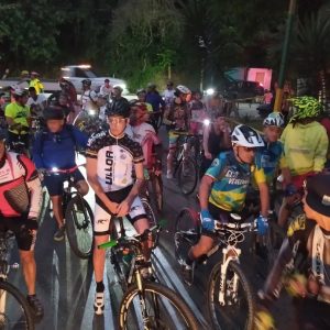 II Paseo Nocturno en Bicicleta recorrió las calles de Los Teques