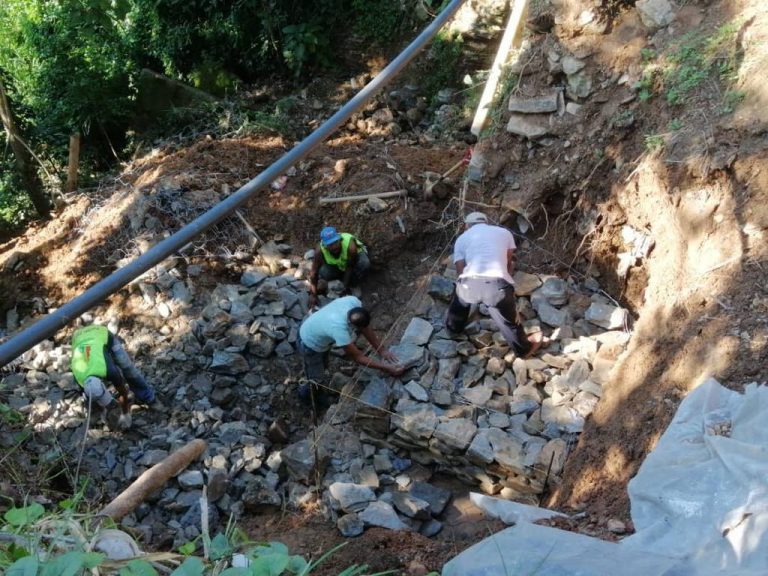 Reparación de falla de borde del sector El Latón en Paracotos registra un 30% de avance
