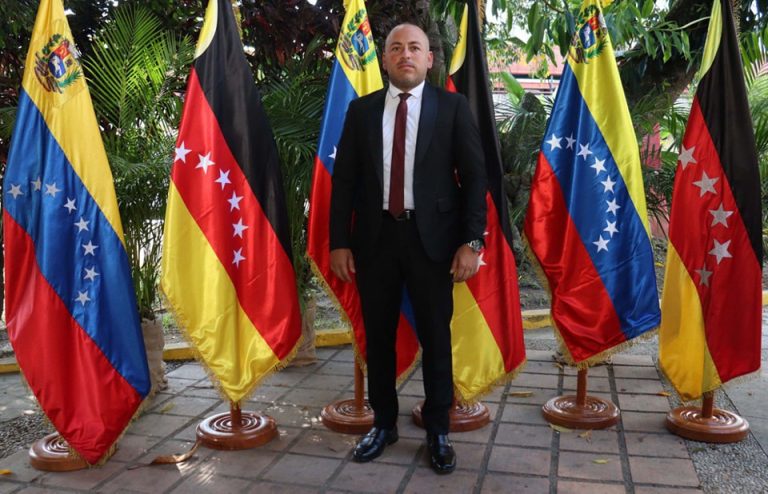 Secretario de Seguridad Carlos Andrade asume la dirección de la Policía Municipal de Guaicaipuro