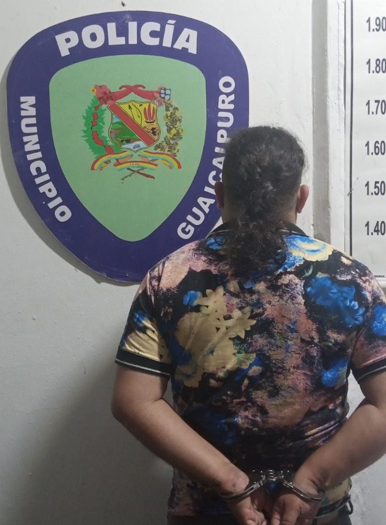 Poliguaicaipuro detuvo a sujeto con antecedentes que portaba un carnet falsificado del INTT