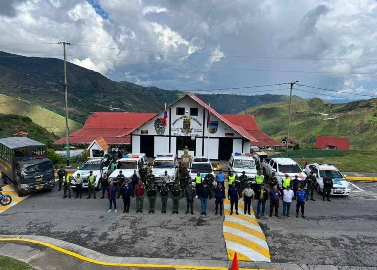 Más de 200 funcionarios de la Mancomunidad Policial se desplegaron desde El Jarillo