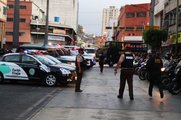 Poliguaicaipuro verificó 732 ciudadanos durante el fin de semana