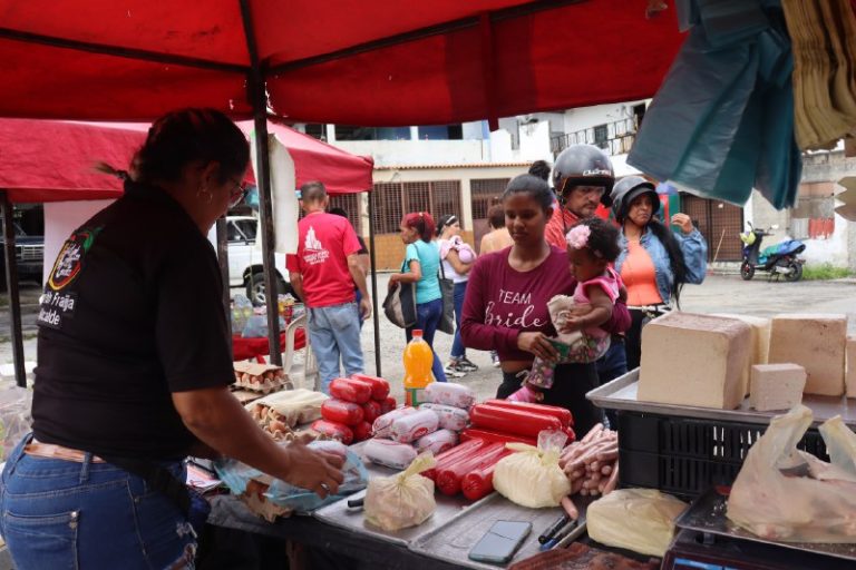 Más de 900 familias de la Carretera Vieja se beneficiaron con Jornada de Alimentación