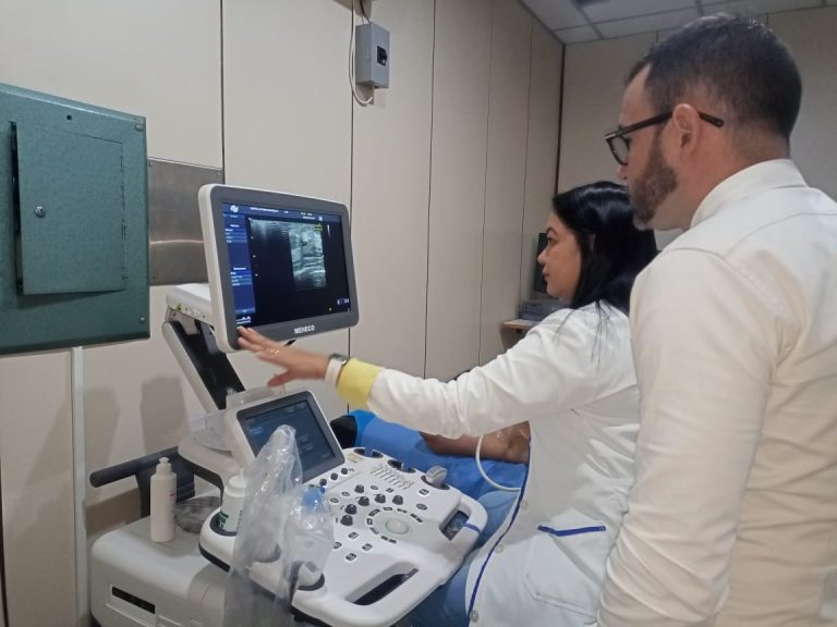 Quince mujeres más de Guaicaipuro se realizaron ecografía mamaria en el HVS