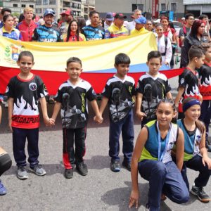Más de 3.000 atletas participaron en desfile inaugural de Jugos Comunitarios Guaicaipuro 2023