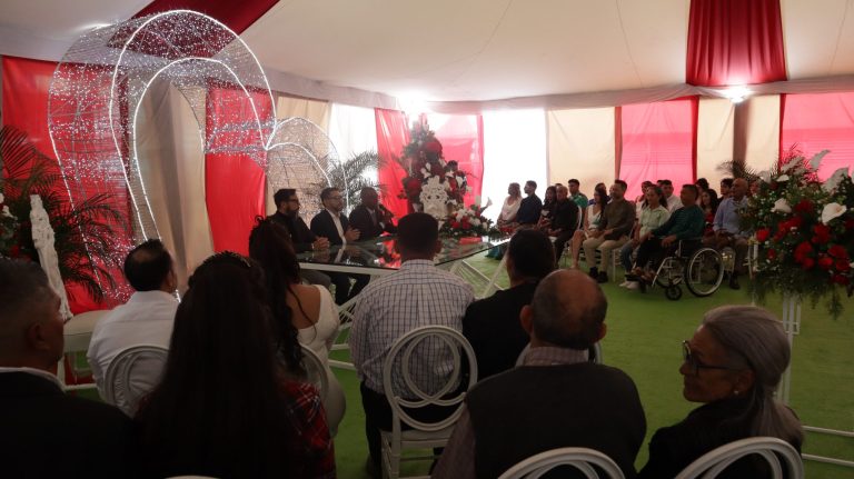 En séptima jornada Guaicaipuro celebró el amor con matrimonio colectivo