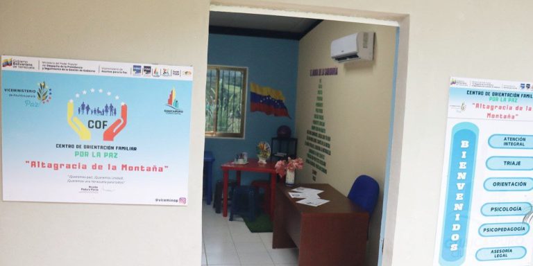 Atendidas más de 2.400 personas en Centros de Orientación Familiar 
