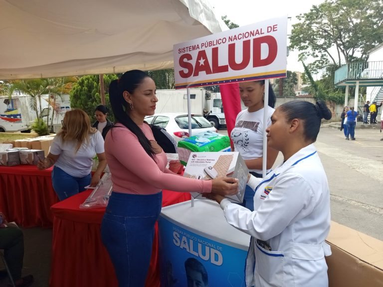 Entregan ayudas técnicas de salud a 40 familias guaicaipureñas