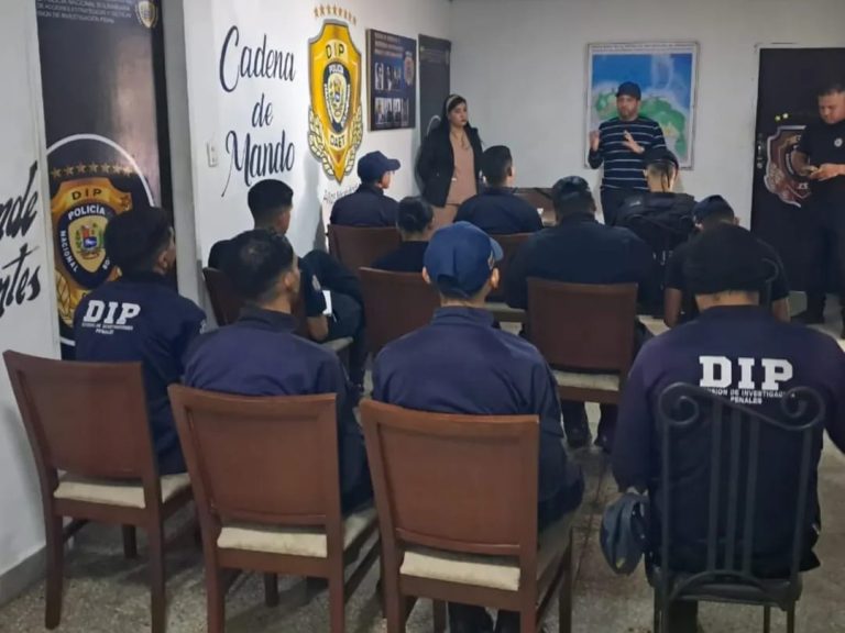 Capacitan a funcionarios policiales en recepción de denuncias de Violencia de Género