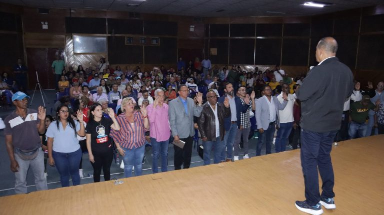 Juramentado comité promotor altomirandino para Reforma Constitucional