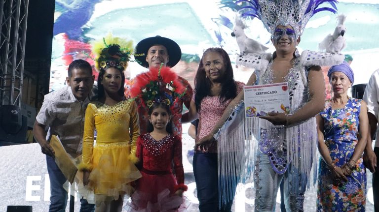 Más de 100 mil personas disfrutaron de los carnavales en Guaicaipuro  