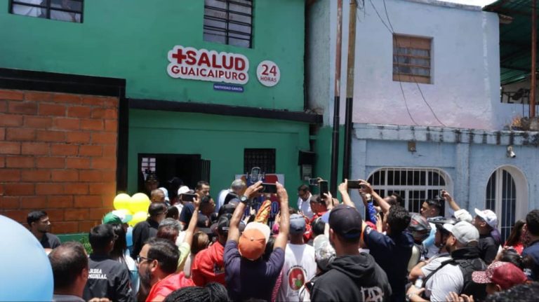Gobierno Bolivariano entrega renovado +Salud Guaicaipuro en La Matica