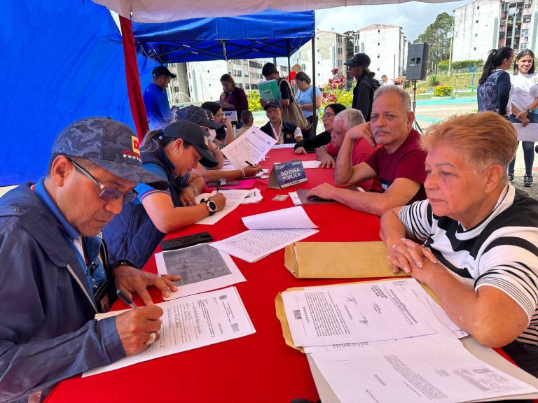 Tribunal Móvil atendió a 350 personas en El Chorrito