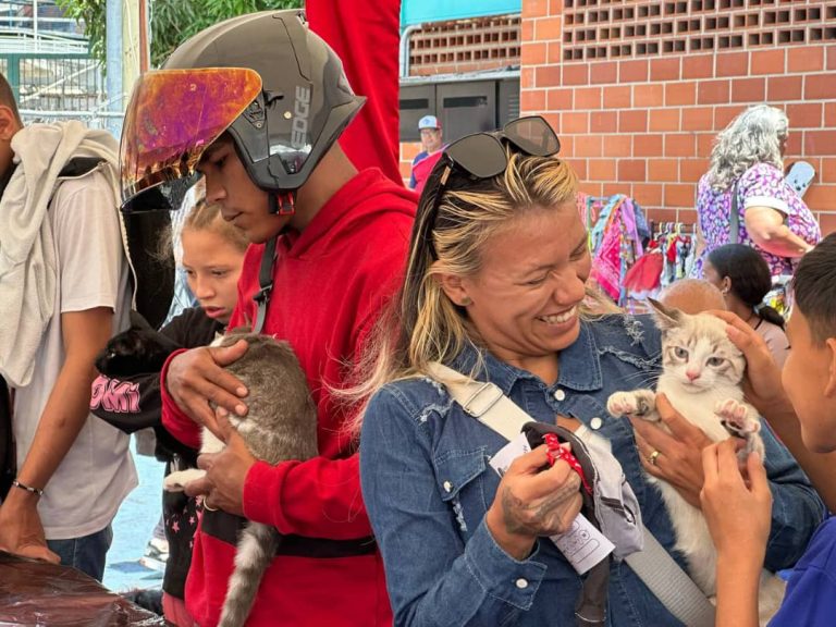 Atendieron a 400 mascotas con mega jornada integral en Los Teques