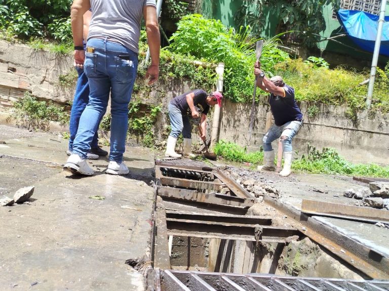Mejoran el tránsito por vía principal de La Matica con reparación de alcantarilla