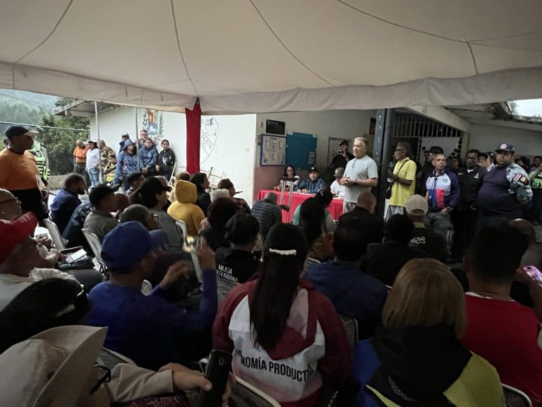 Profundizan la seguridad y la paz junto al Poder Popular en Guaicaipuro