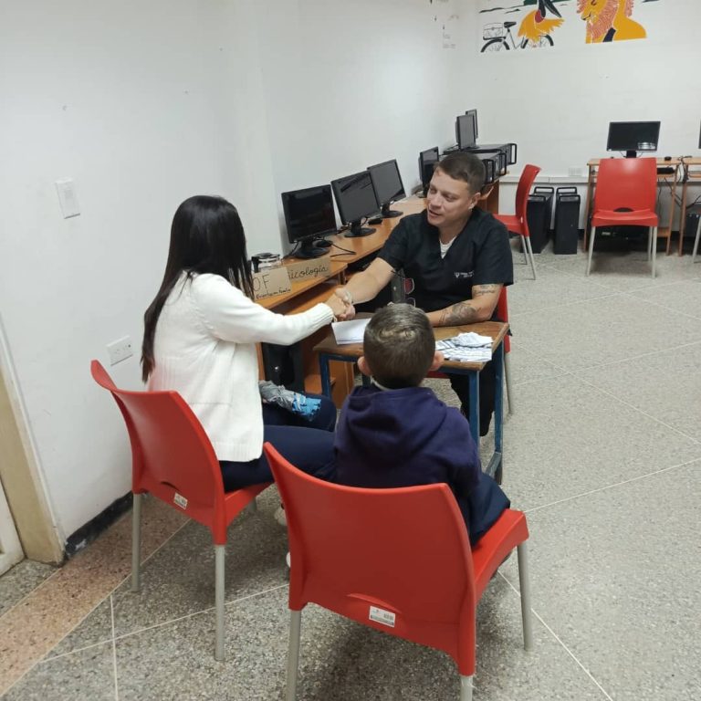 Brindan atención en salud mental a 169 habitantes de Laguneta de La Montaña