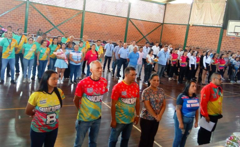 Arrancó la Copa Navideña Institucional Guaicaipuro 2025