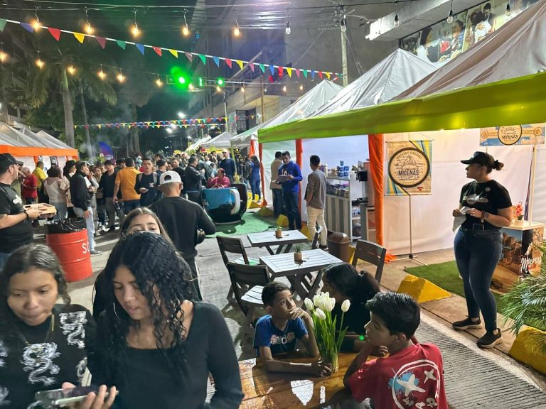 Guaicaipuro impulsa Gran Feria Navidades en Paz 2025