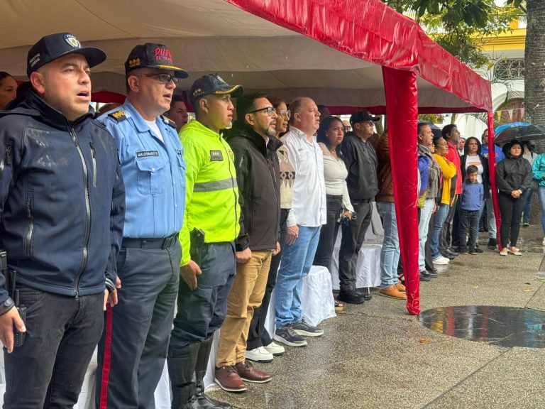 Los Teques conmemora 195 años de la siembra del Libertador con rechazo a las amenazas imperiales