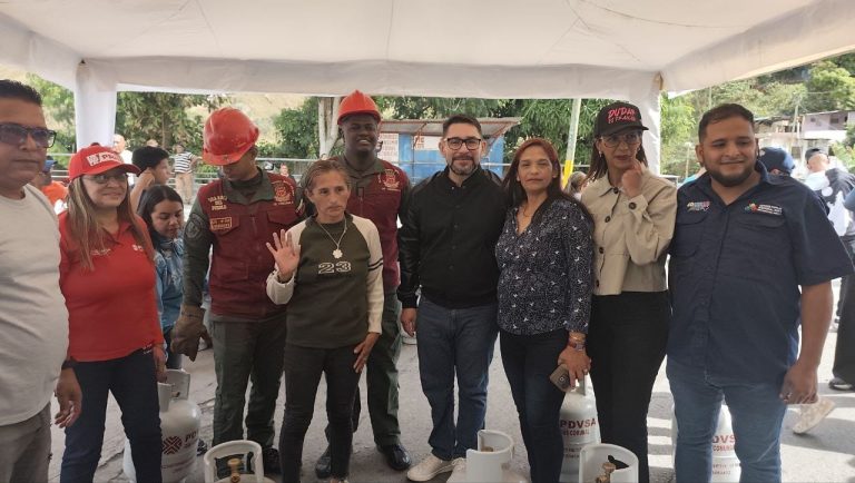 Poder Popular materializa proyecto de gas doméstico para 210 familias de Guaicaipuro