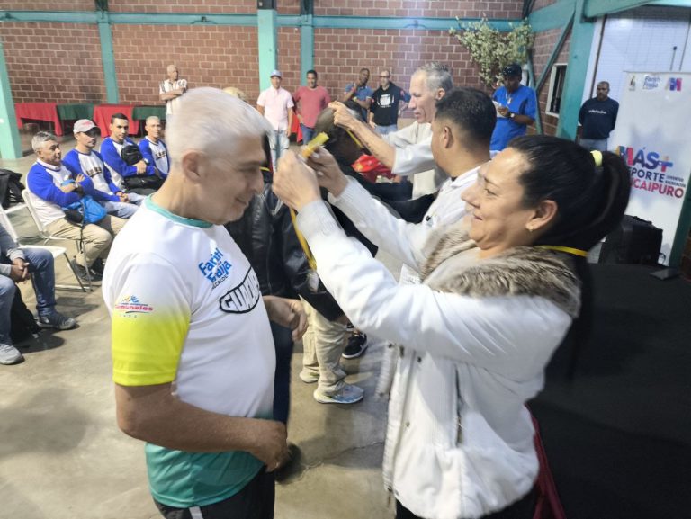 Guaicaipuro celebró por todo lo alto el cierre de la Copa Navidad 2025