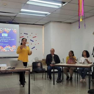 Promueven el empoderamiento científico femenino