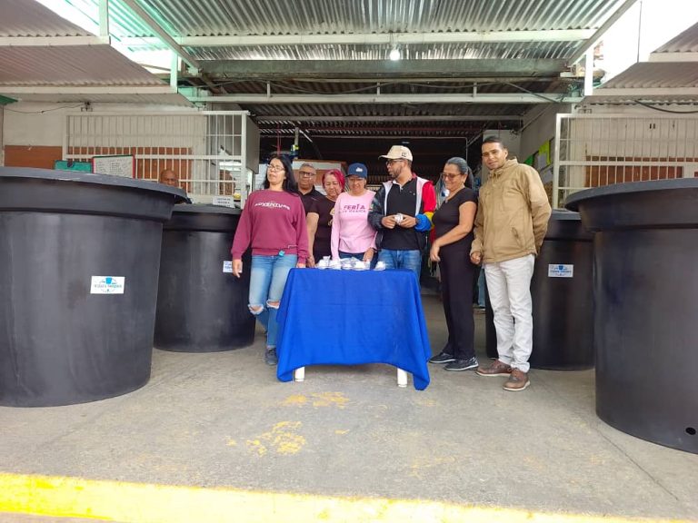 Intensifican mantenimiento y mejoras en mercados municipales