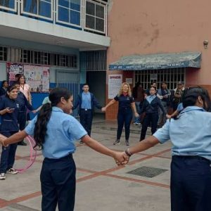 Más de 490 estudiantes de Guaicaipuro se desconectan de la tecnología con programa "- Pantallas + Realidades"