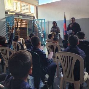 Estudiantes se transforman en "Guardianes de la Lopnna" para promover la paz escolar