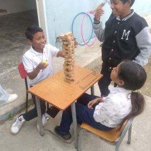 Impulsan salud mental y el buen vivir en aulas de Guaicaipuro