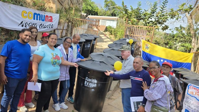 Invierten 1,2 millones de bolívares en entrega de tanques a la Comuna Negra Matea