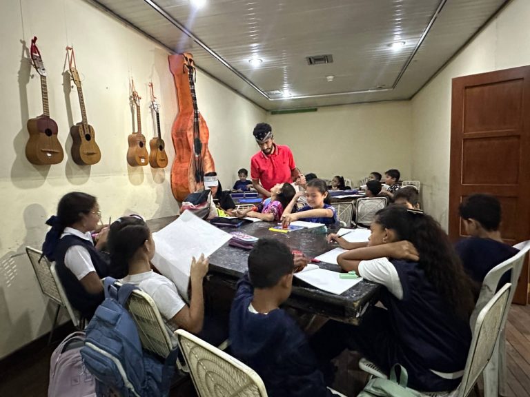 Ofrecen cursos de formación artística gratuita en Casa de las Artes “Tanya Díaz”
