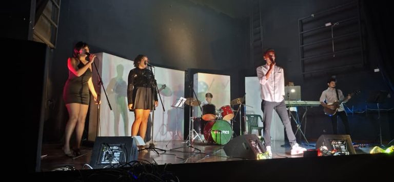 Voces locales enamoraron a las mujeres de Los Teques en una tarde mágica
