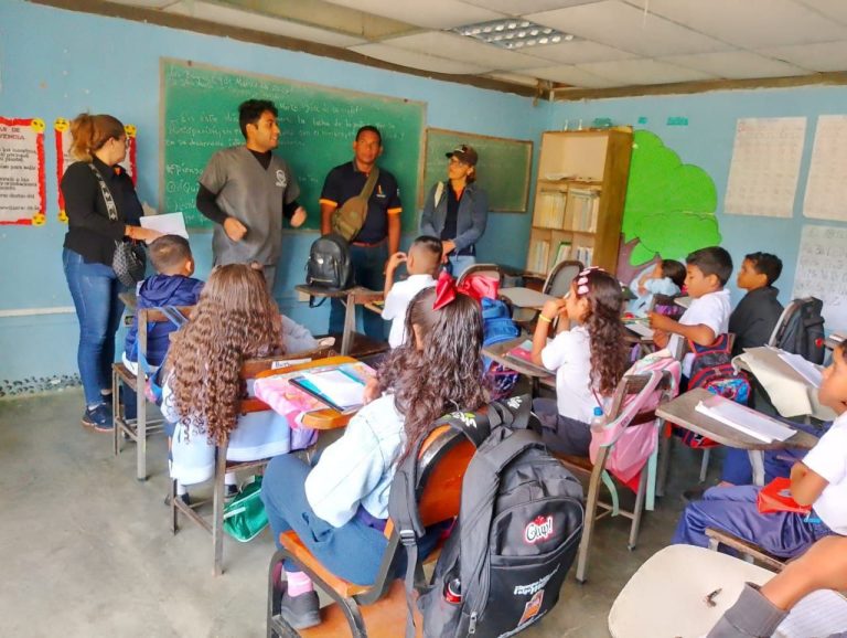 Más de 450 personas reciben atención psico-emocional en zonas remotas de Guaicaipuro