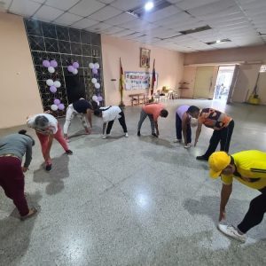 Abuelos de "La Matica Revolucionaria" transforman su rutina en una fiesta de salud y baile