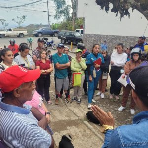Vecinos y autoridades unen fuerzas para definir el futuro de la vialidad en Lagunetica