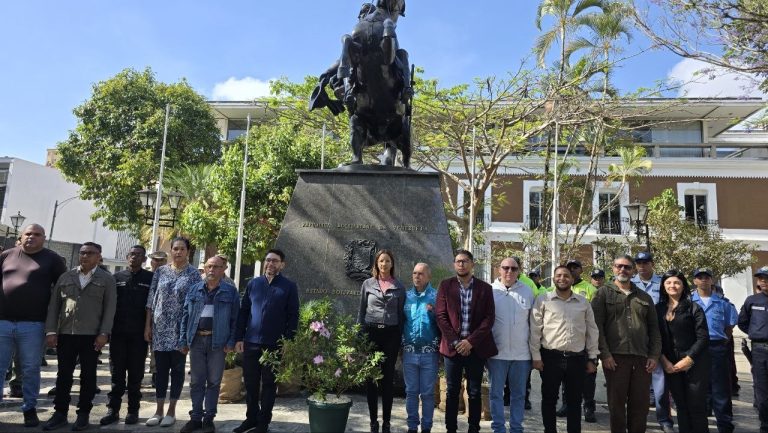 Homenaje patrio en Guaicaipuro al conmemorar el 216 aniversario del 19 de Abril
