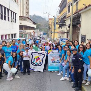 Más de 50 niños tomaron Los Teques para celebrar el aniversario de la Lopnna