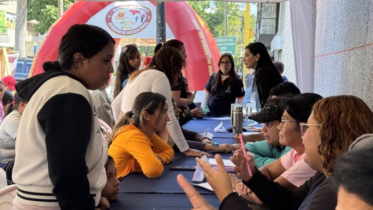 Jornada “Mundo de Colores” brindó atención especializada a más de 260 guaicaipureños