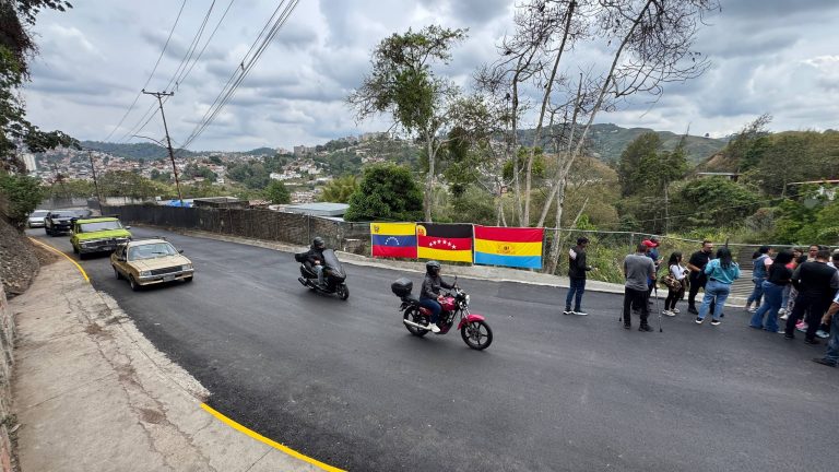 Recuperan vialidad en El Joropo con inversión de 16.7 millones de bolívares