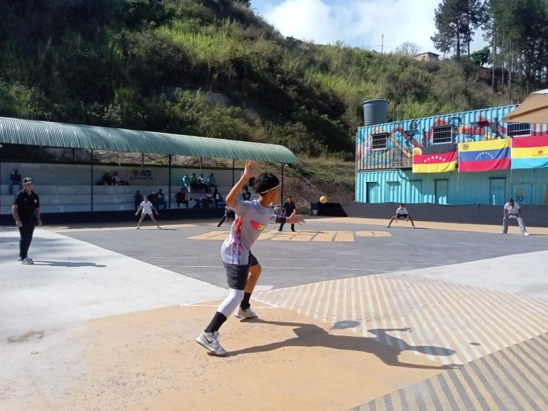 Guaicaipuro impone su ley en fase zonal de los Juegos Estudiantiles 2026