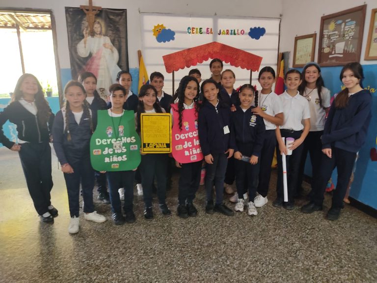 Niños de El Jarillo se convierten en “Guardianes de la Lopnna”